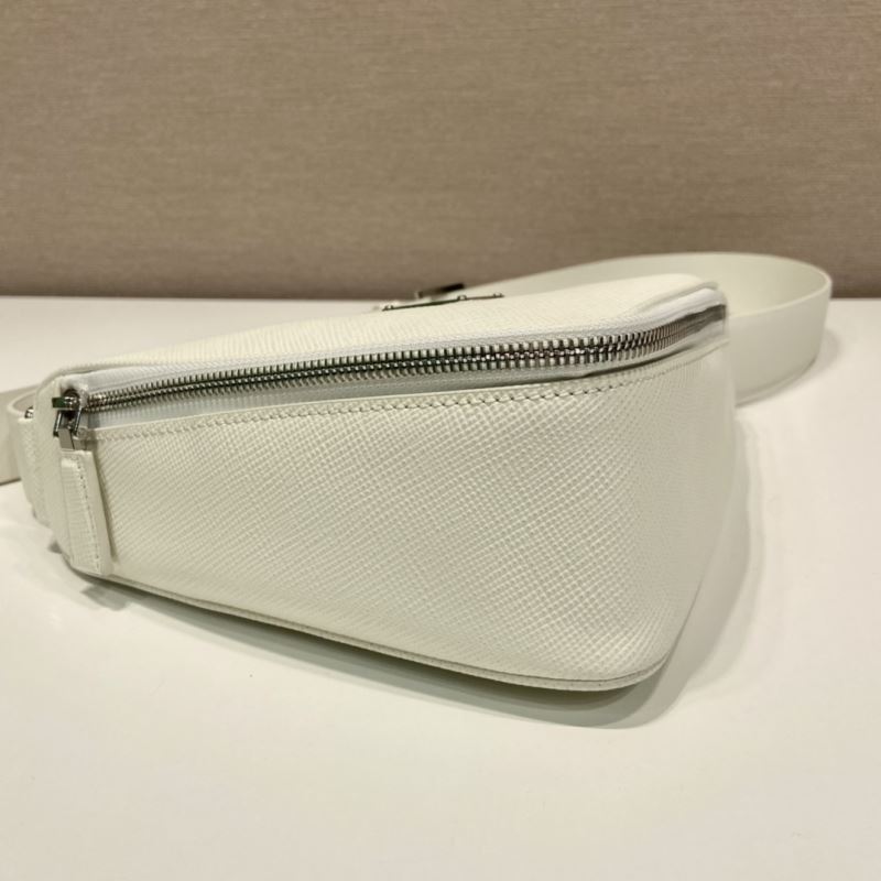 Pra*a triangle pouch